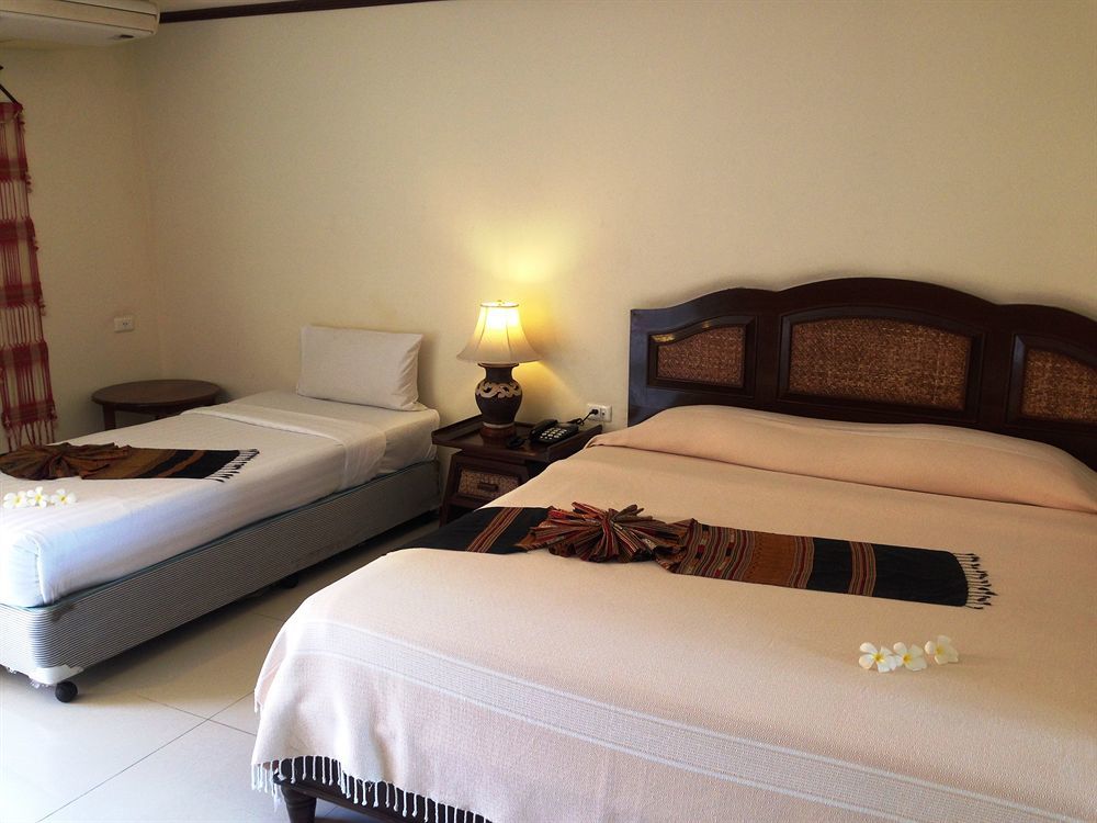 Phuphaya Resort Pattaya Exterior photo