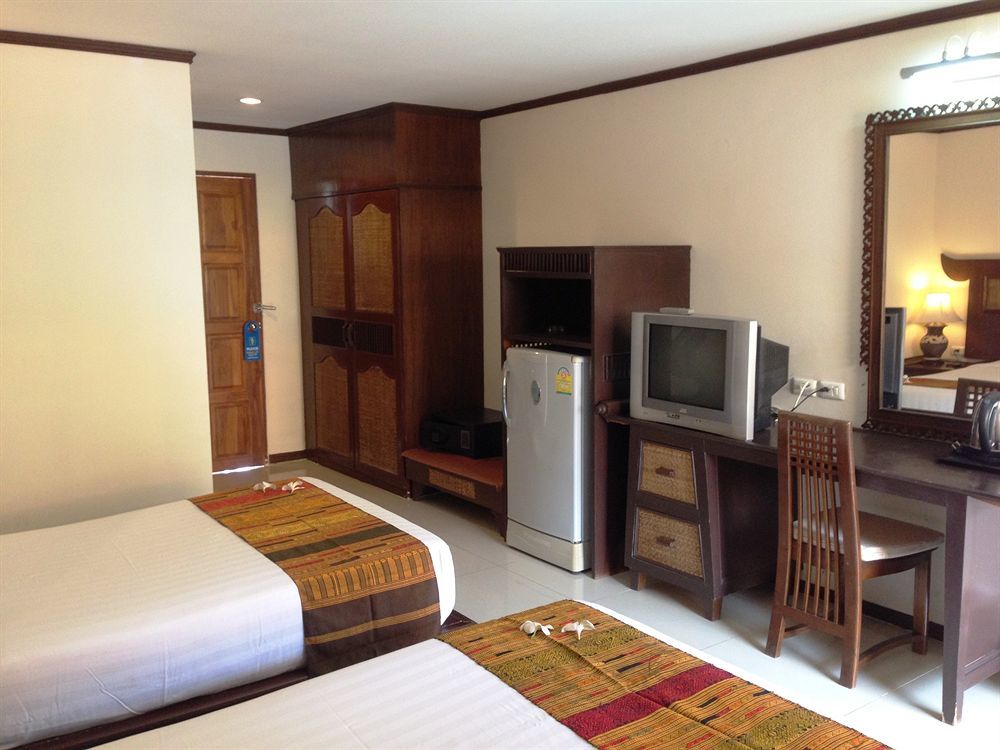 Phuphaya Resort Pattaya Exterior photo