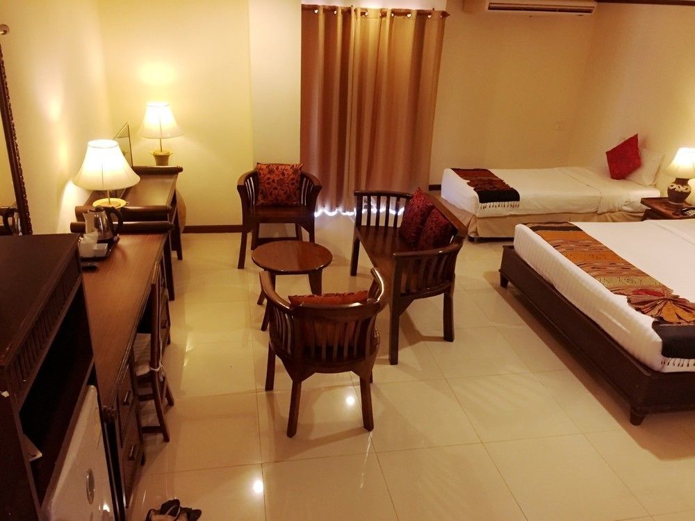 Phuphaya Resort Pattaya Exterior photo
