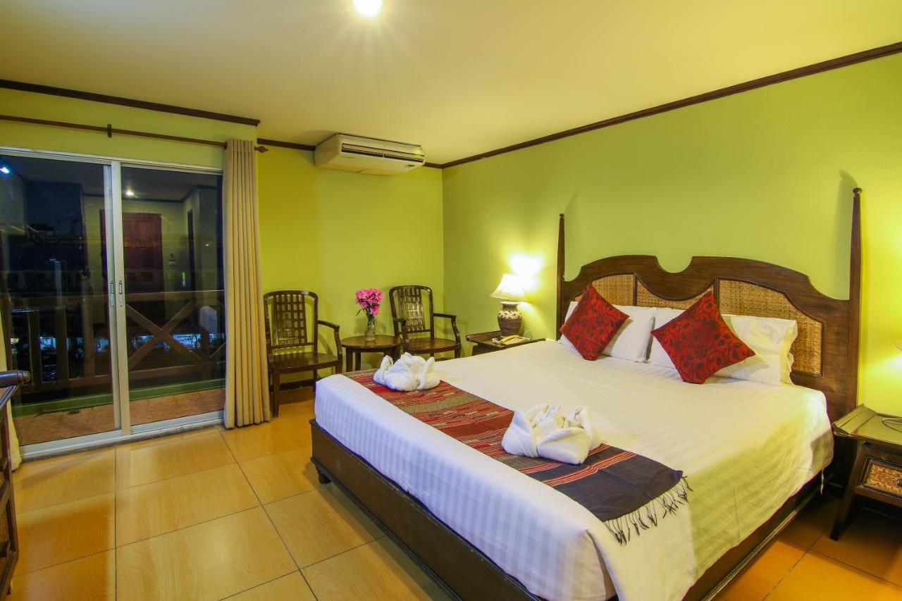 Phuphaya Resort Pattaya Exterior photo