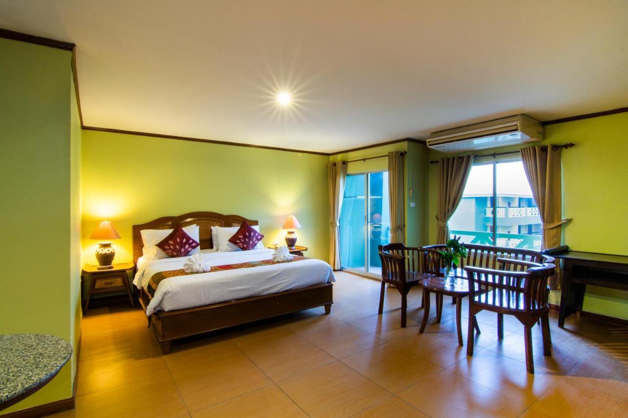 Phuphaya Resort Pattaya Exterior photo